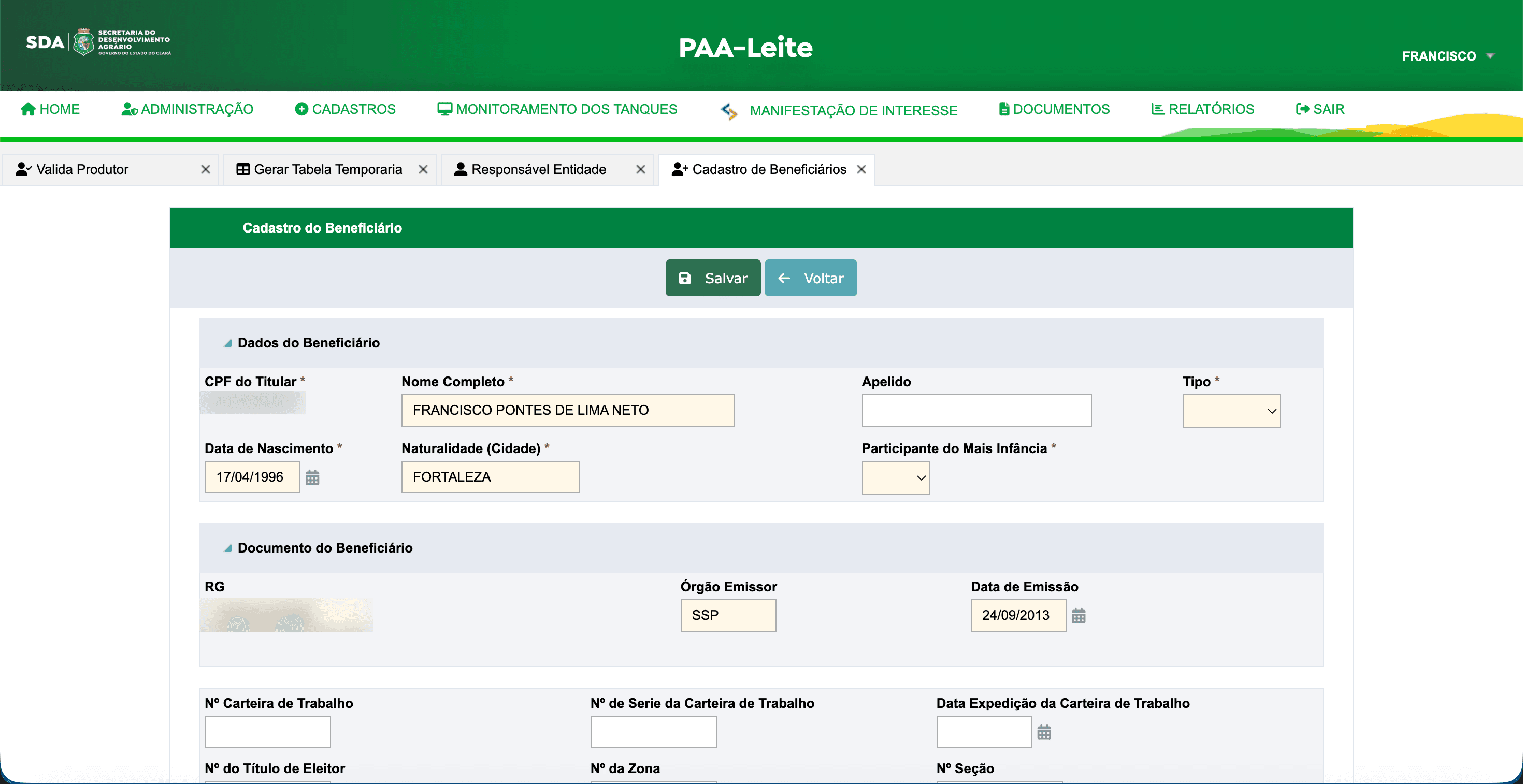 Formulário de Cadastro de Beneficiário no PAA-Leite, com dados civis e documento do beneficiário