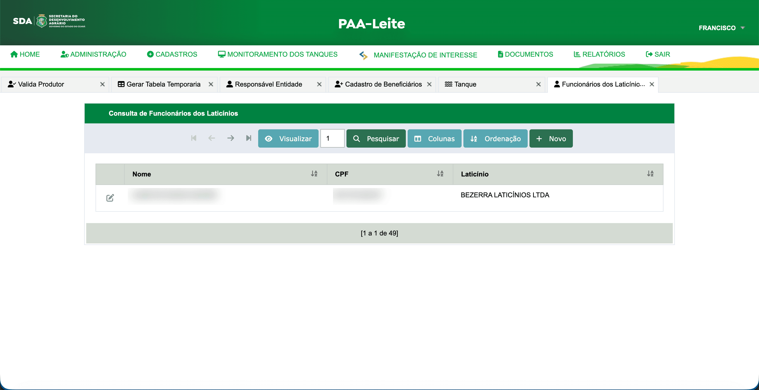 Consulta de Funcionários dos Laticínios no PAA-Leite, vinculando funcionário e laticínio